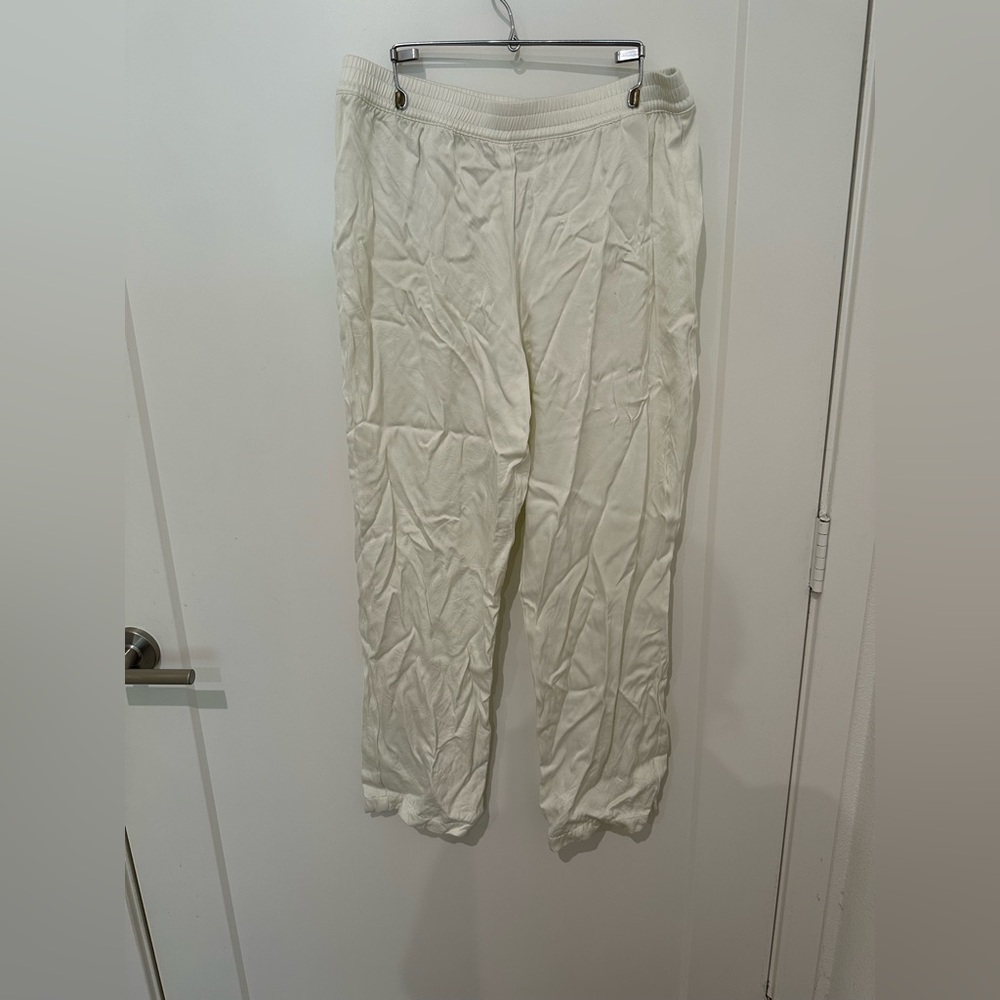 Djerf Avenue Dream Pants Cloud Off-White - Picture 2 of 7